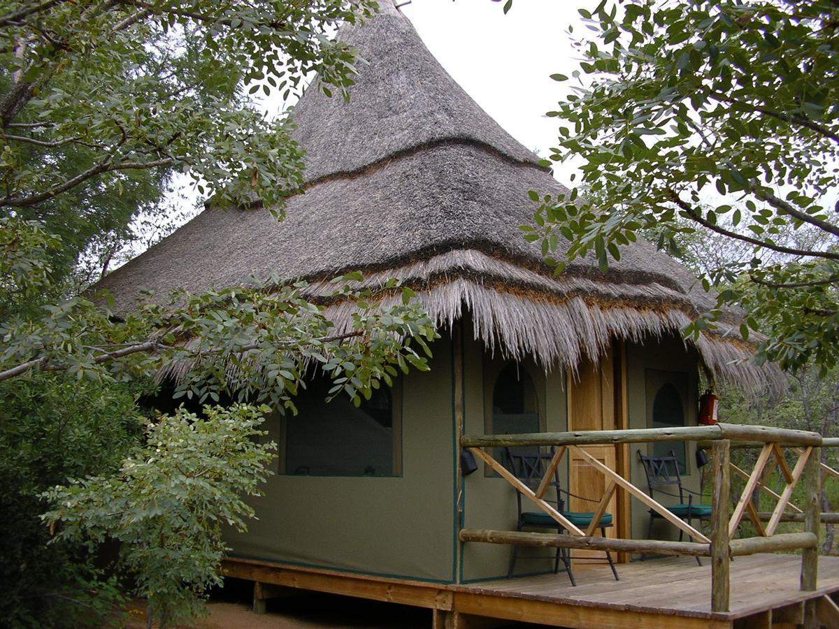 Вілла Wildside Safari Camp Golders Green Екстер'єр фото