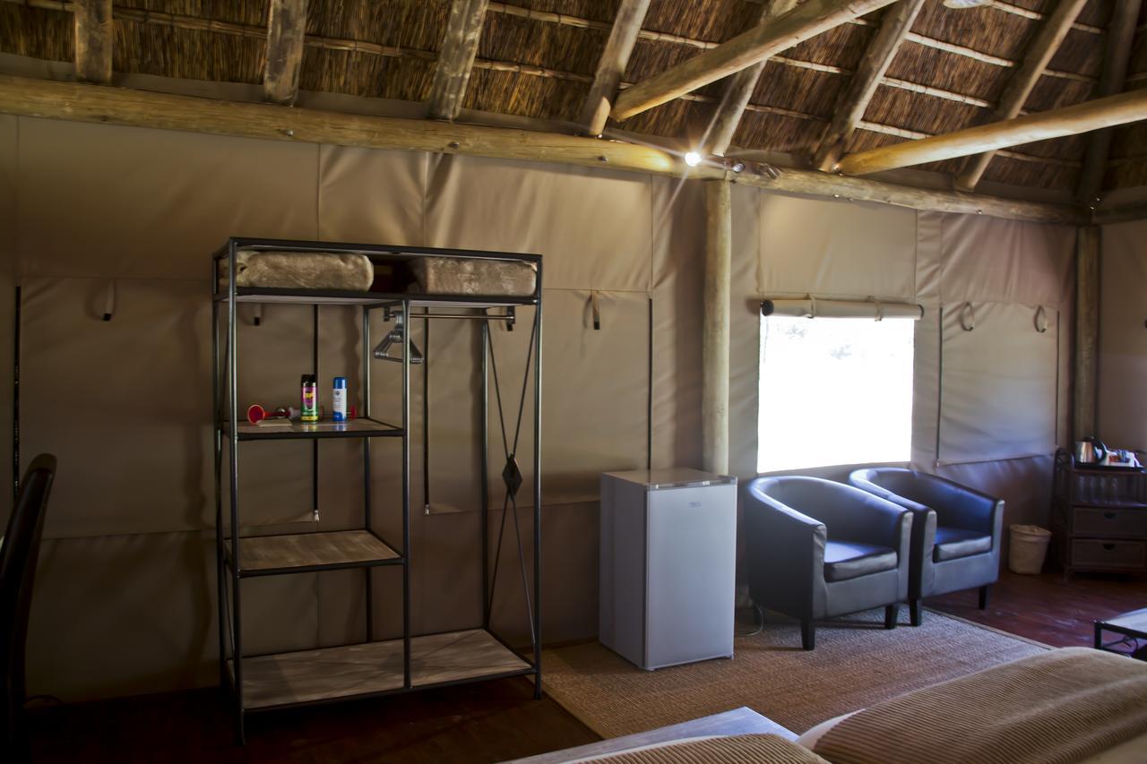 Вілла Wildside Safari Camp Golders Green Екстер'єр фото